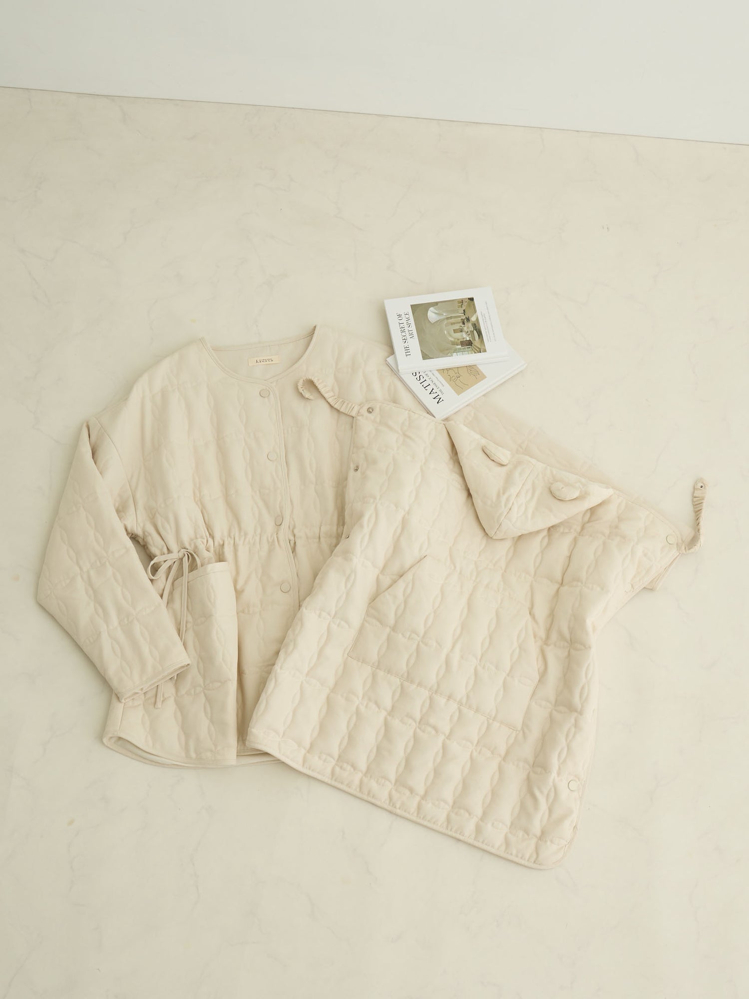 ダッカー付きオリジナルキルティングアウター Ecru