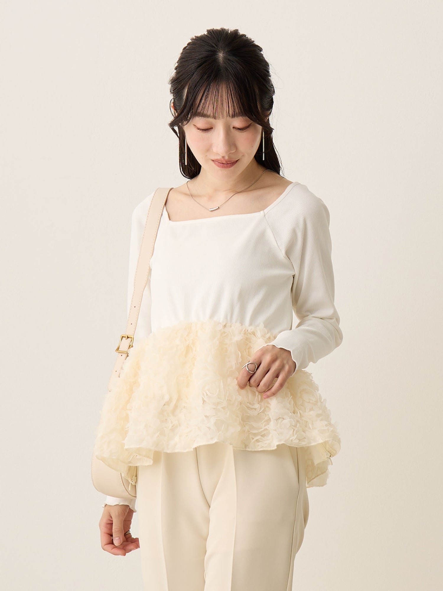 チュールペプラムトップス Ivory