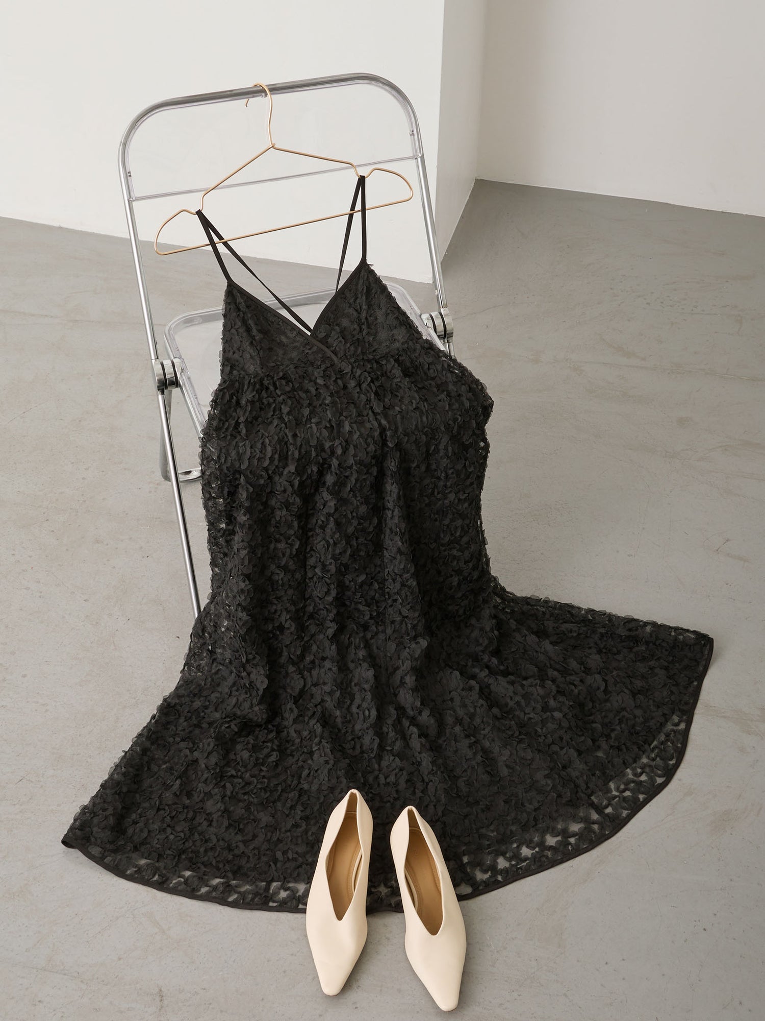 カシュクールレースキャミワンピース Black