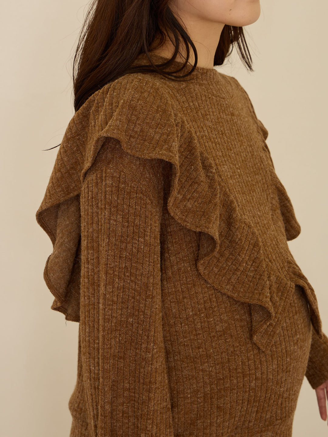 褶边针织上衣 棕色