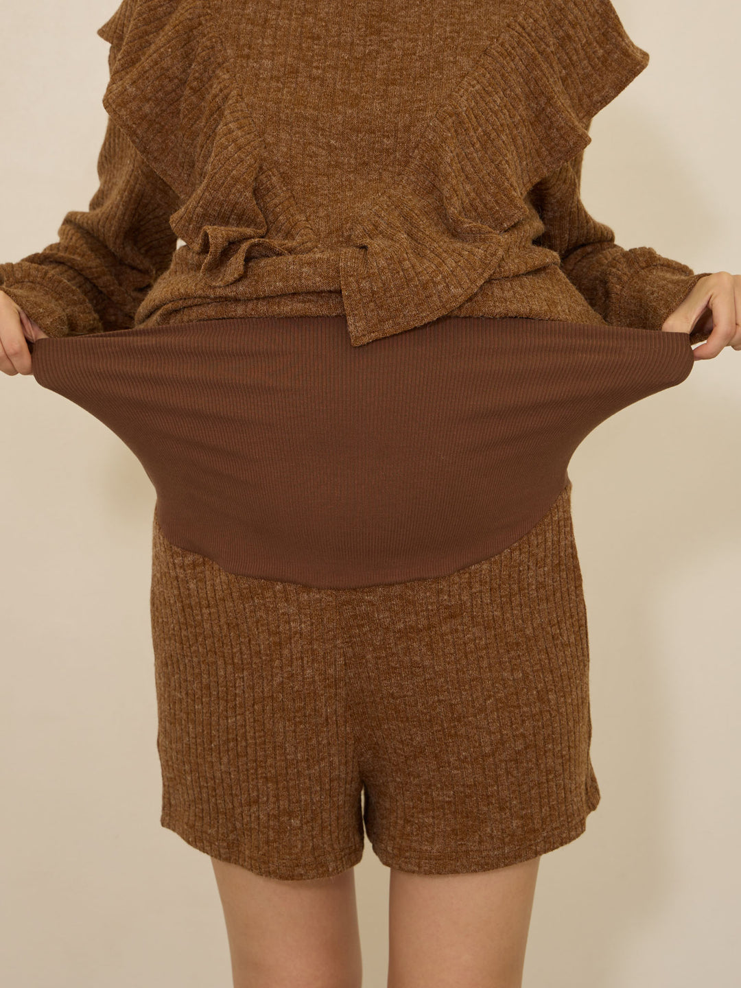 【孕妇装】针织剪裁短裤 棕色