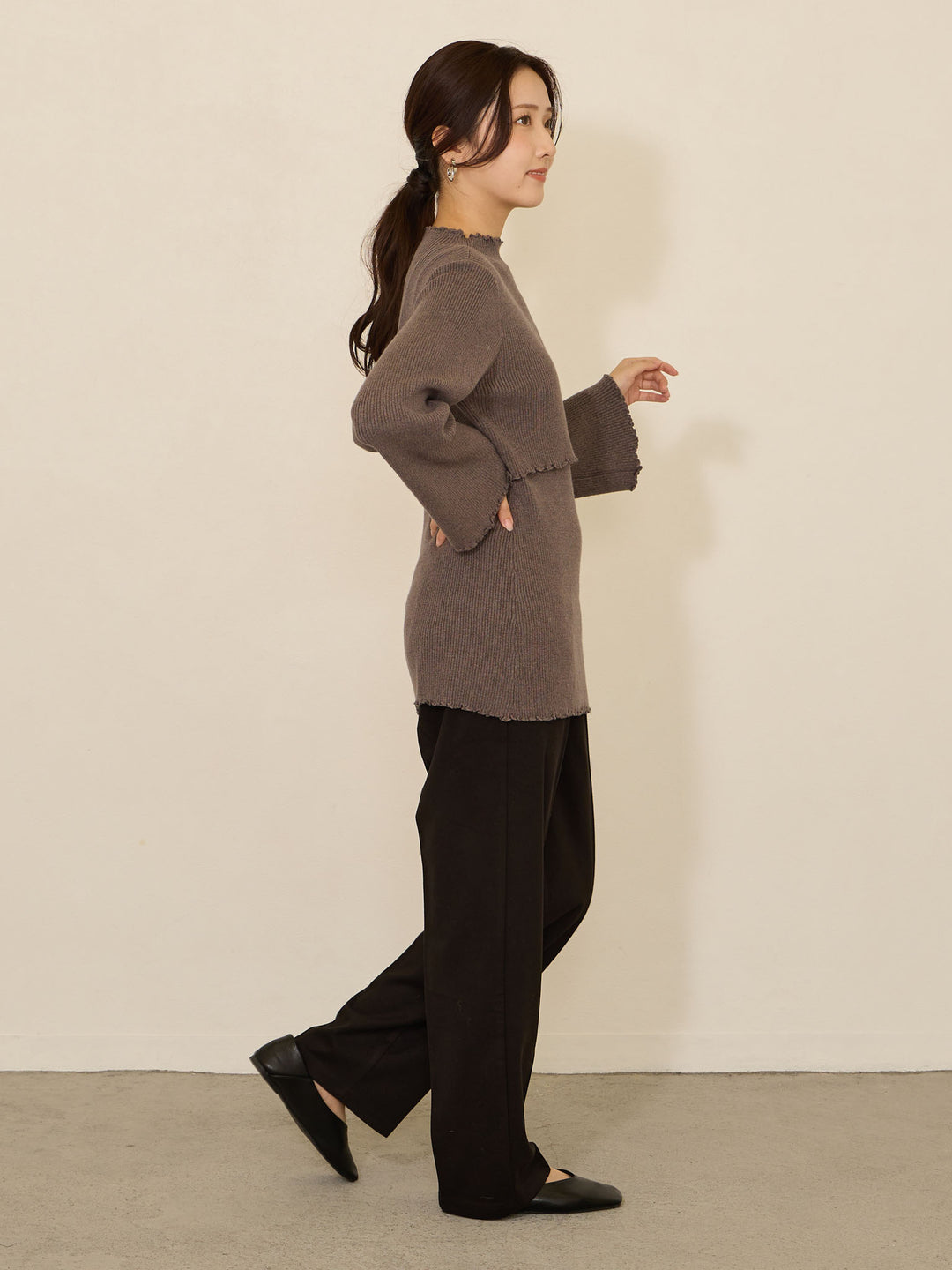 拉绒孕妇裤，塑造美丽双腿，黑色