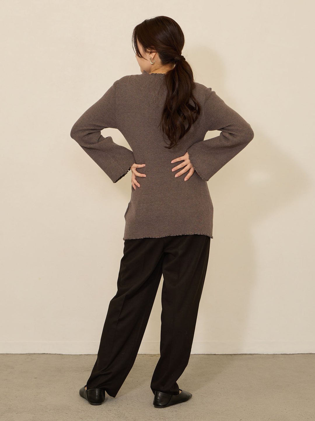 拉绒孕妇裤，塑造美丽双腿，黑色