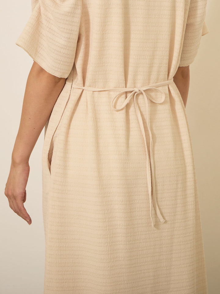 [Maternity/nursing clothes] Power shoulder I-line dress Beige 