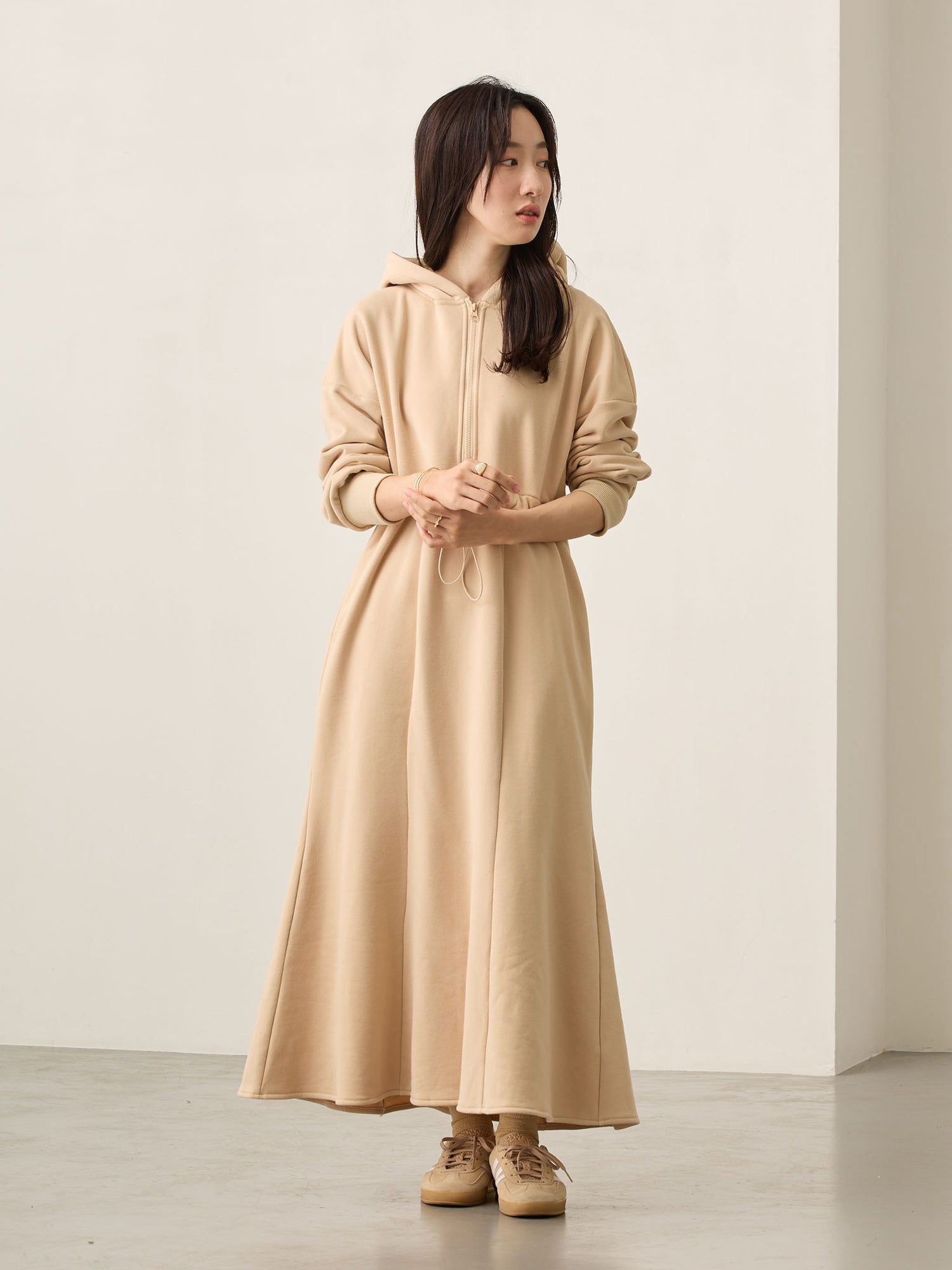 ほんのりマーメイドパーカーワンピース Beige