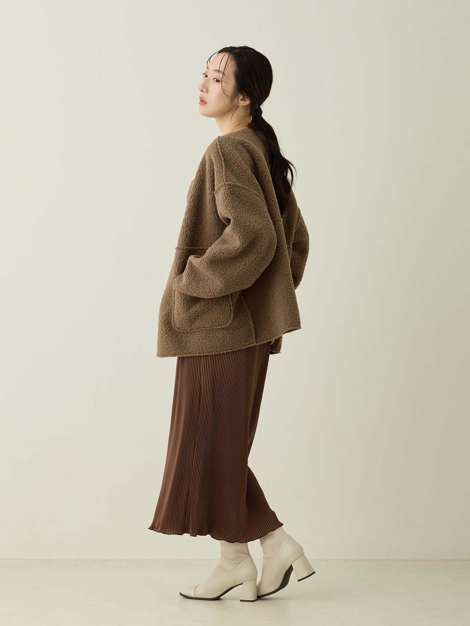 ジャケット・アウター hono リバーシブルボアダッカー付きジャケット Brown – honono for