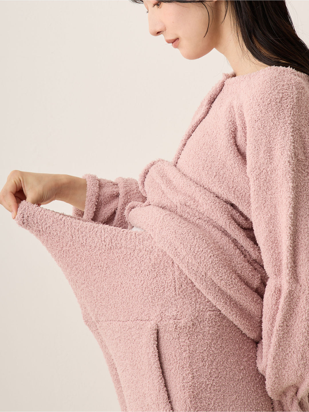 蓬松睡衣套装粉色