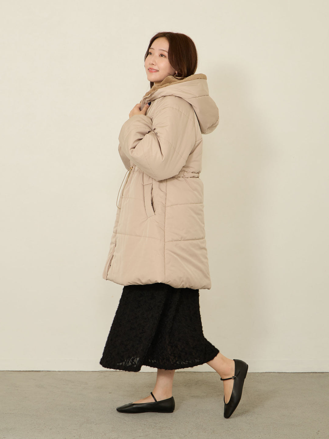[Suitable for before and after childbirth] Cotton outerwear with ducker Beige