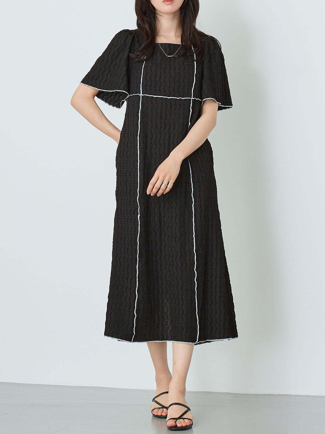 Outseam Mellow Dress Black