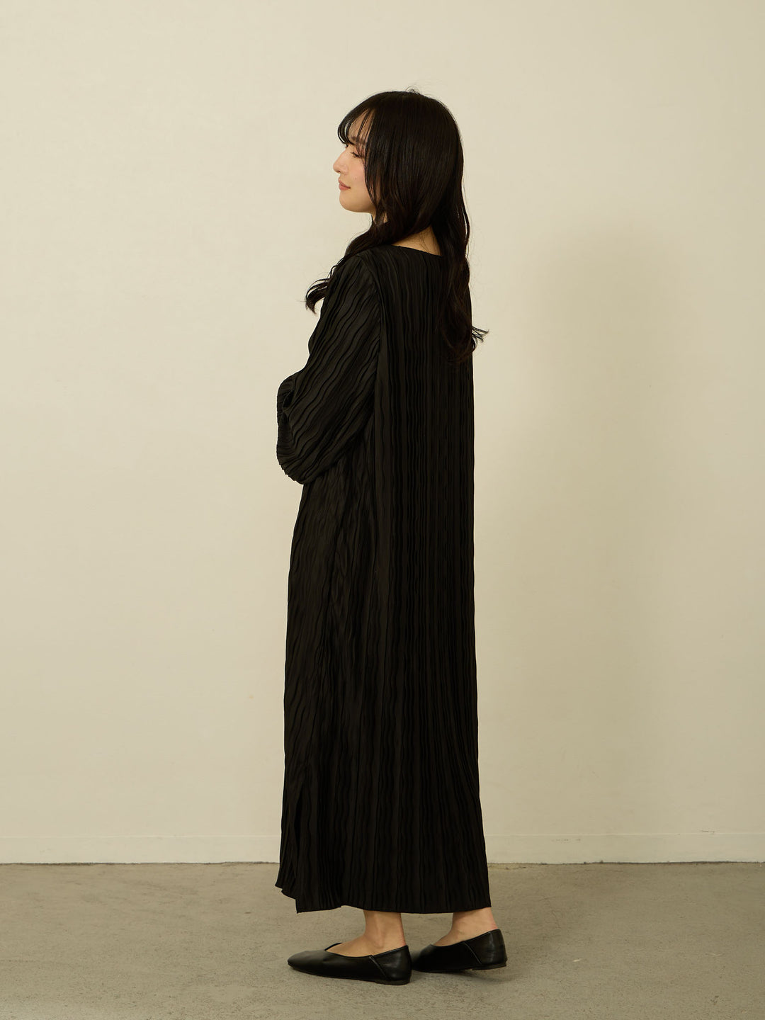 [Maternity/Nursing Clothes] Wave pleated dress Black