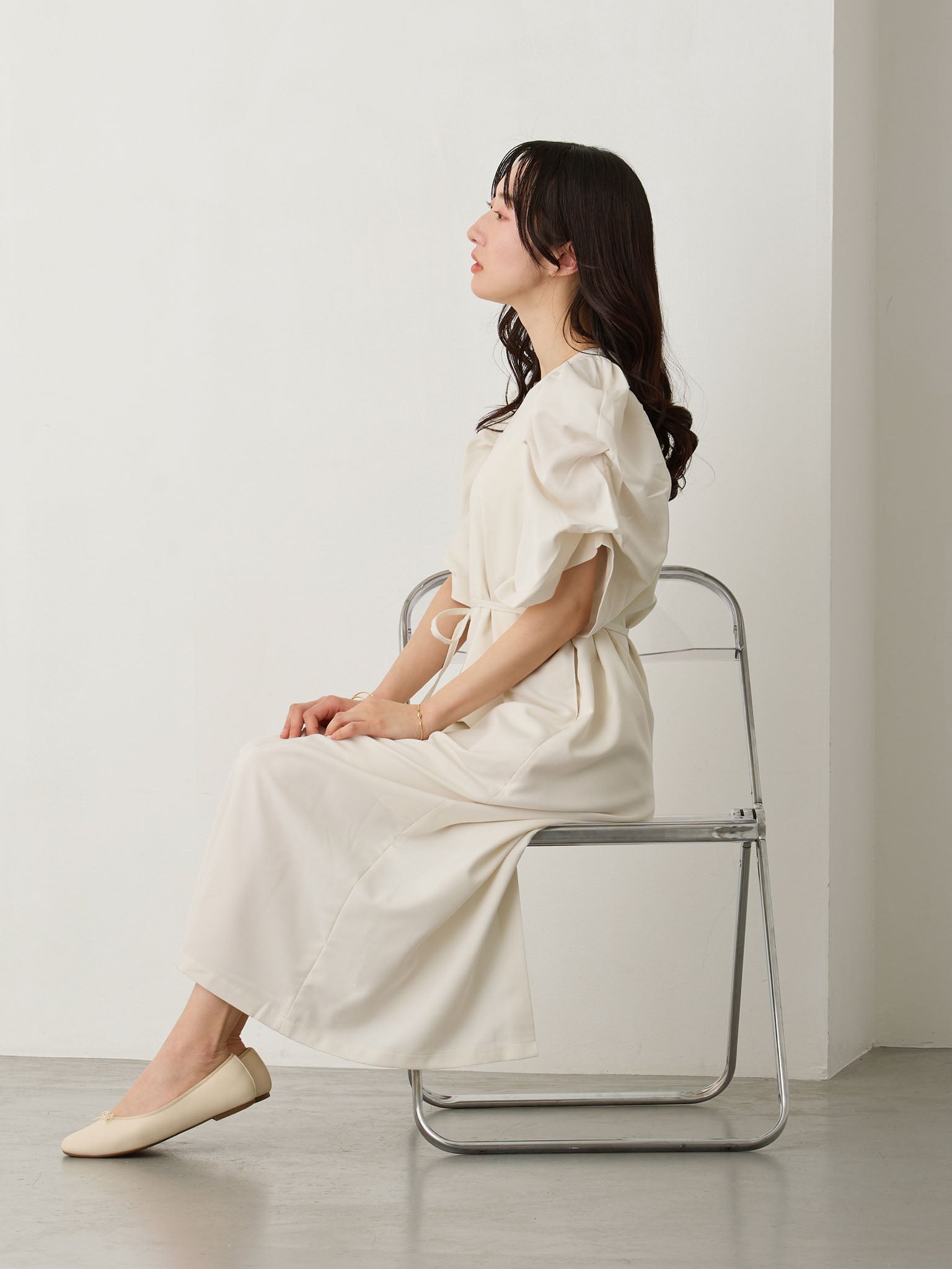 ボリューム袖Iラインワンピース Ecru – honono for mom&baby