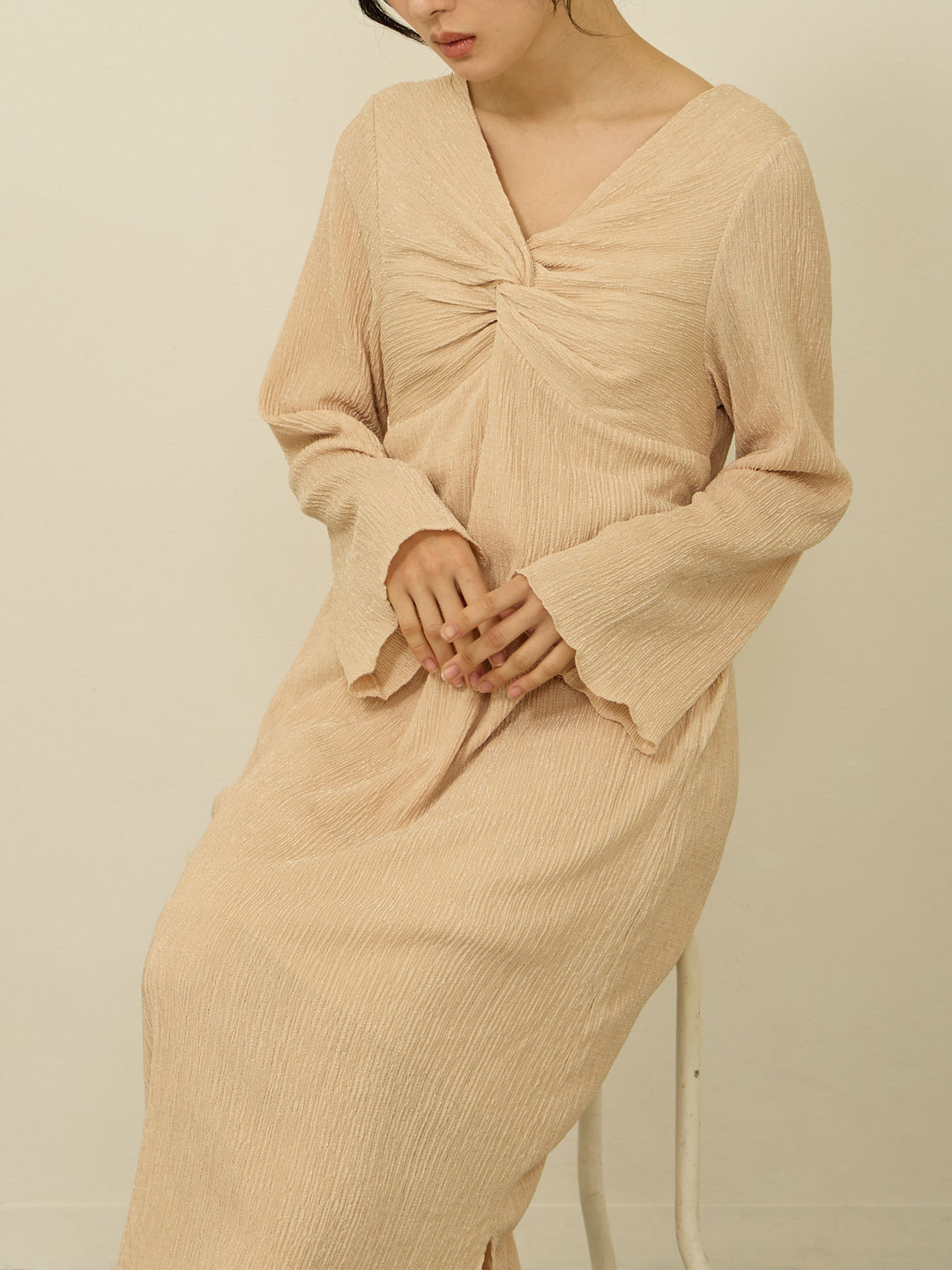 [Maternity/Nursing Clothes] Twist design dress Pink beige