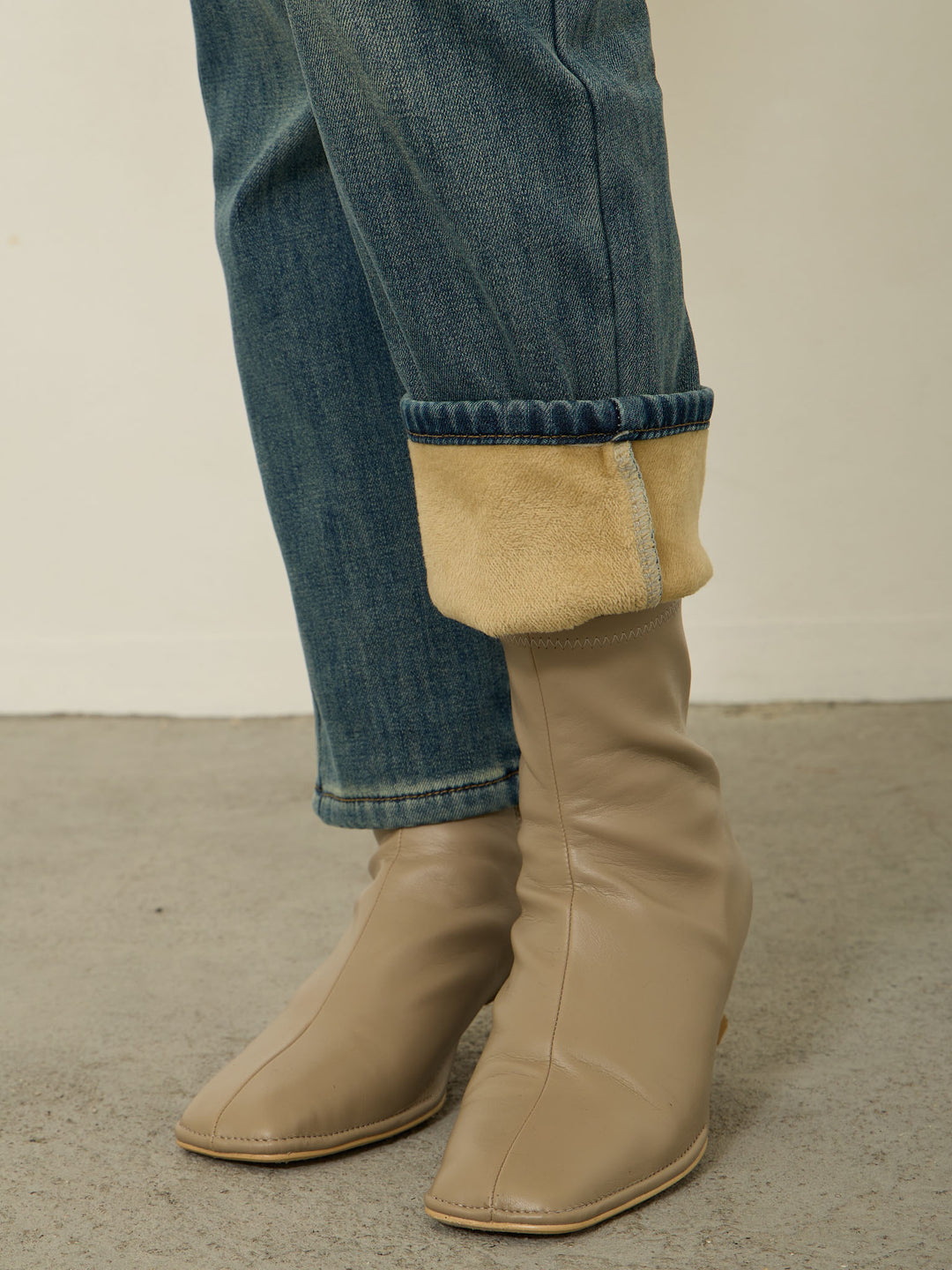 蟒蛇纹牛仔短裤