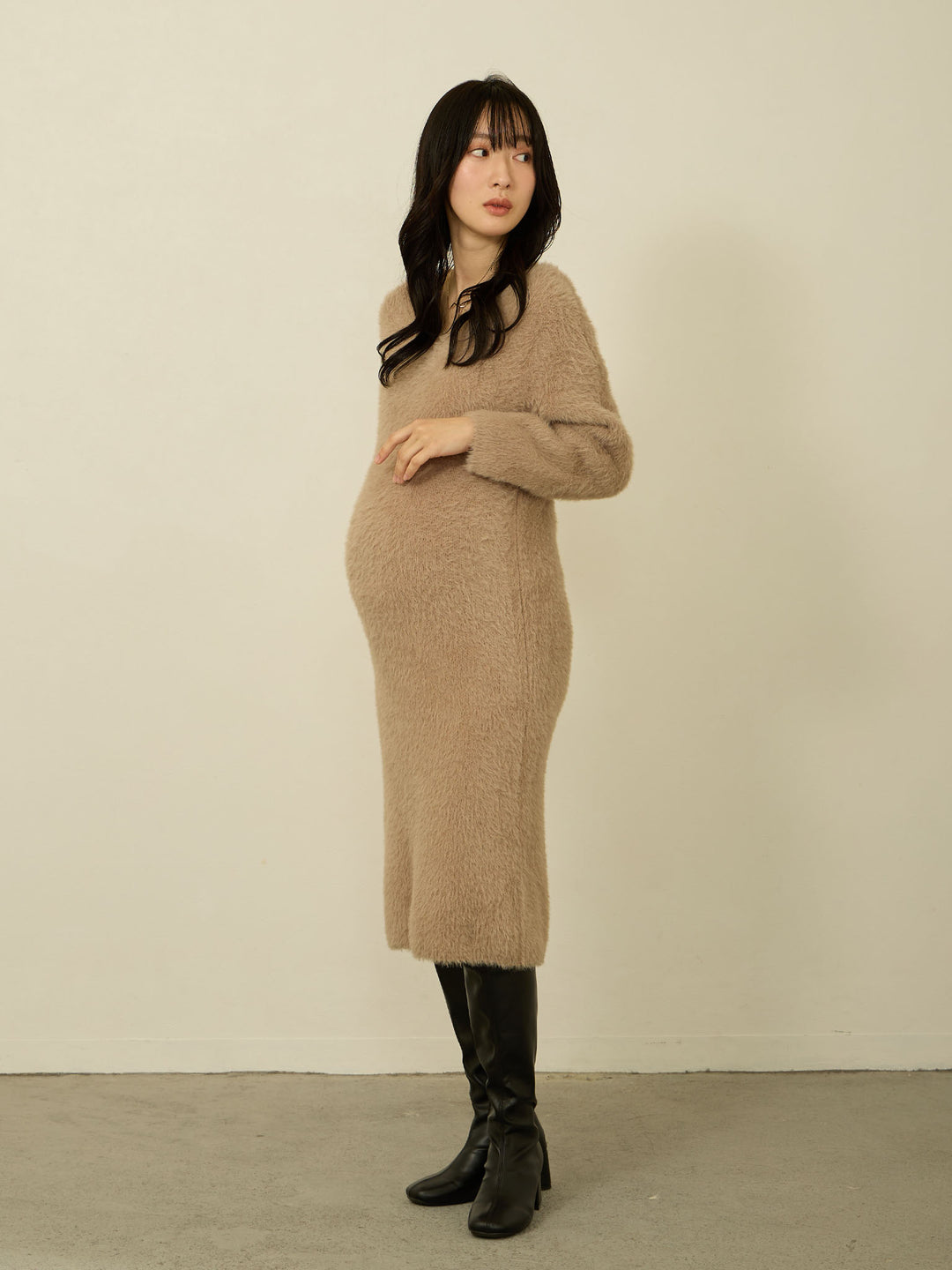 [孕妇/哺乳衣] 毛茸茸的针织短裙 米色