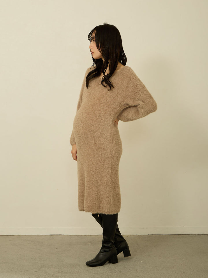 毛茸茸的针织短裙，米色