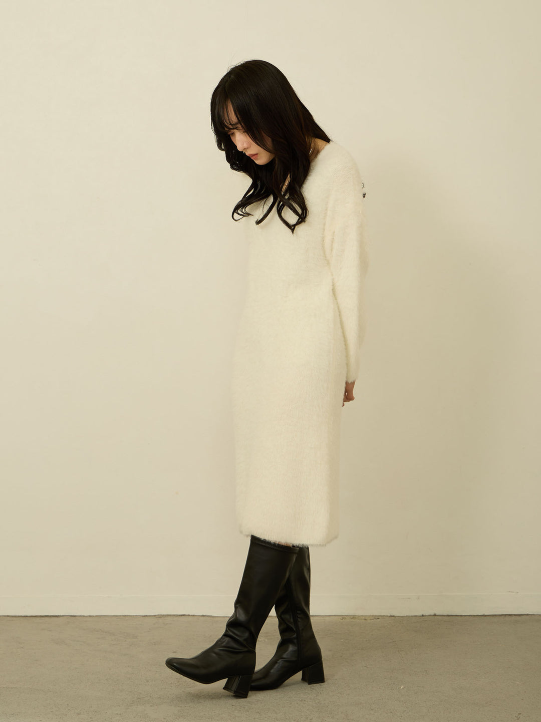 毛茸茸针织短裙 白色