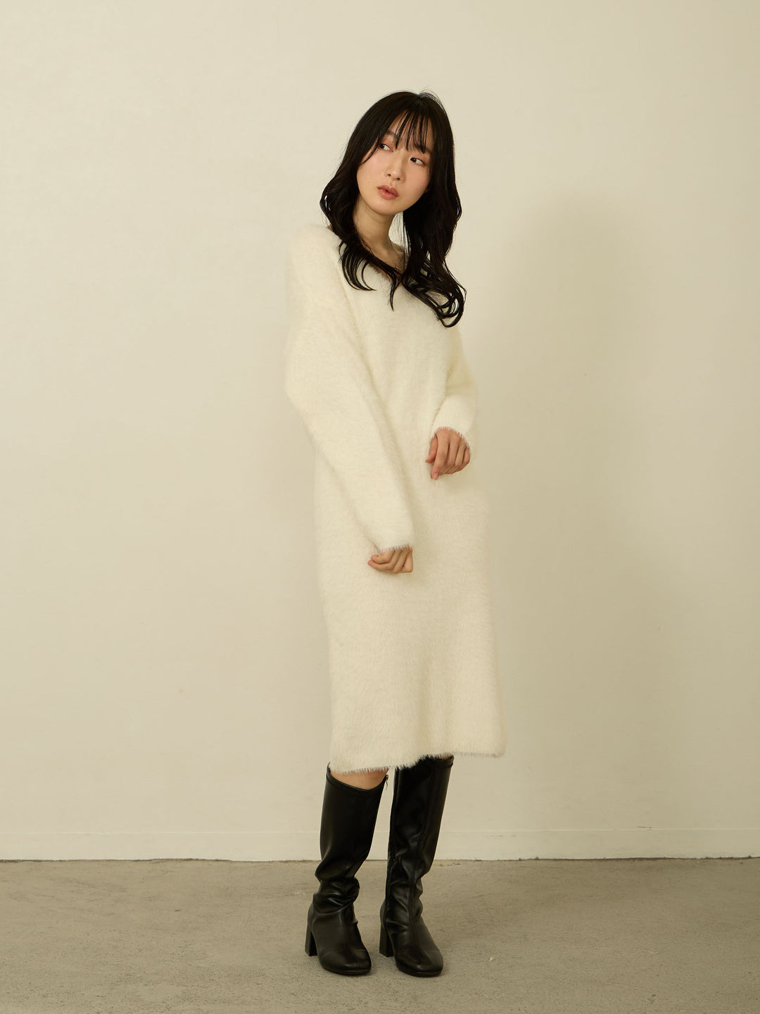 毛茸茸针织短裙 白色