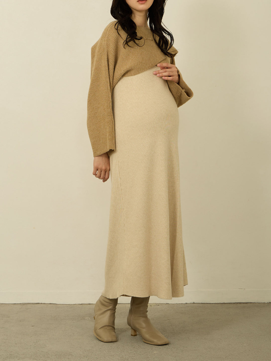 [孕妇/哺乳衣] 短款针织&amp;罗纹无袖连衣裙2件套 米色