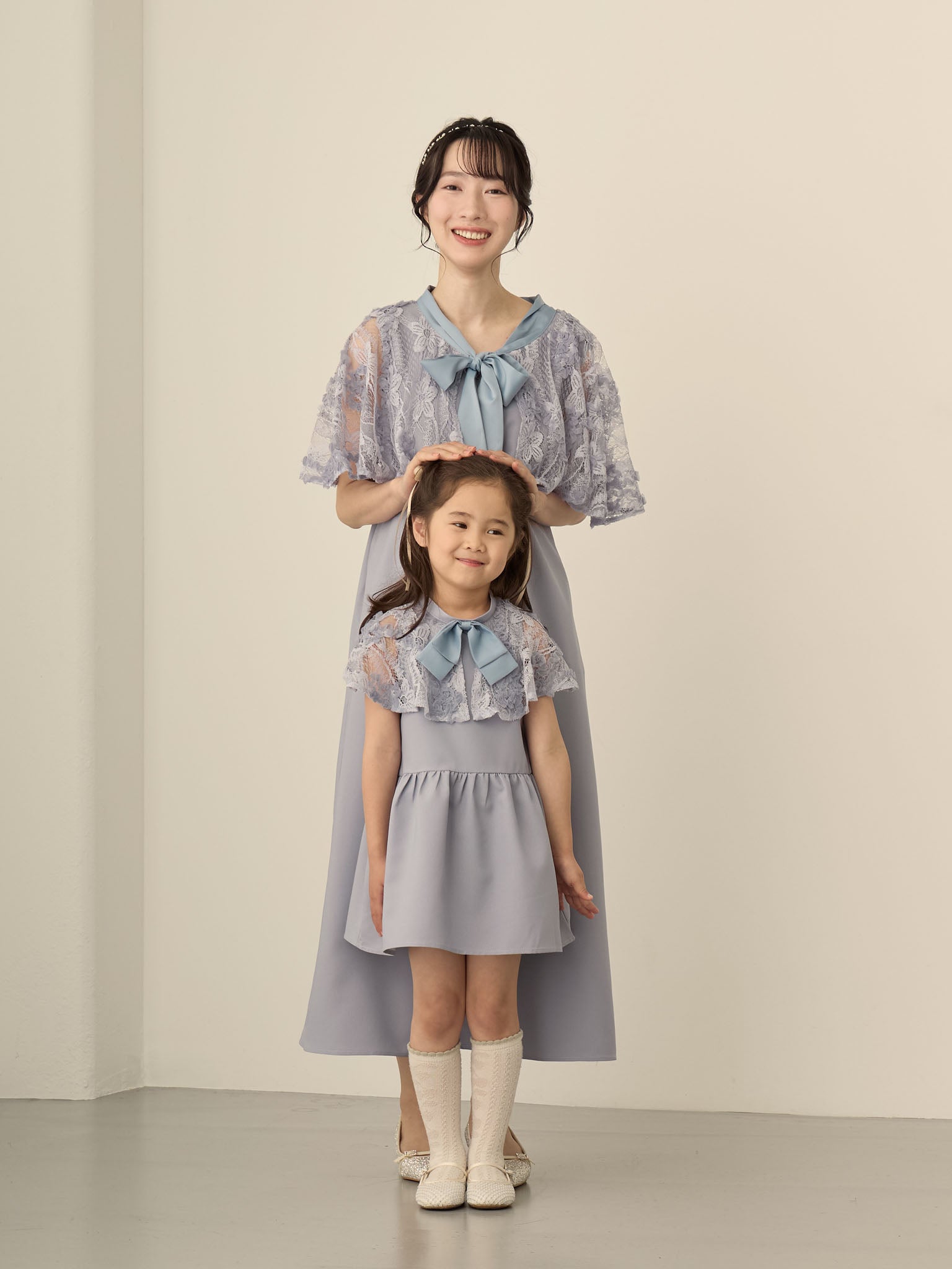 レースケープドレス Blue – honono for mom&baby
