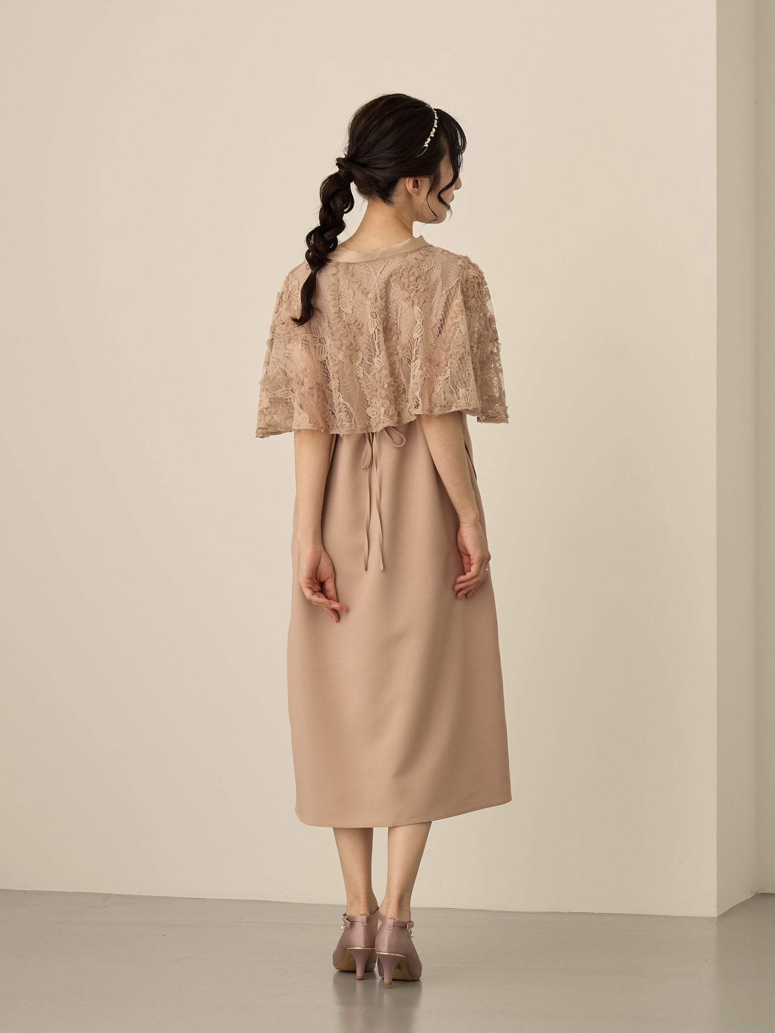 honono マタニティ　レースケープドレス レースケープドレス Pink beige – honono for mom&baby