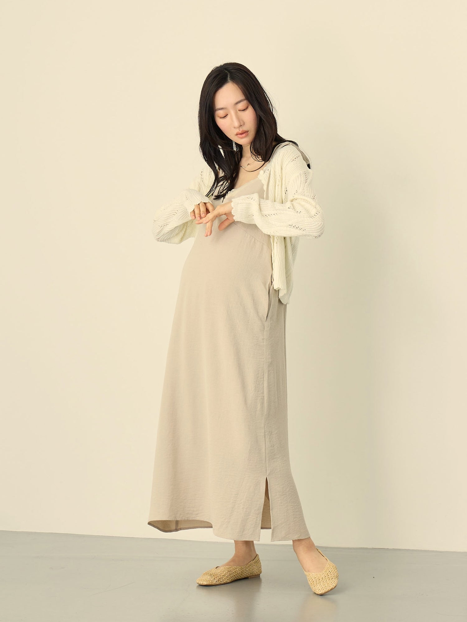 [Maternity/Postpartum] Cardigan set cami dress Beige