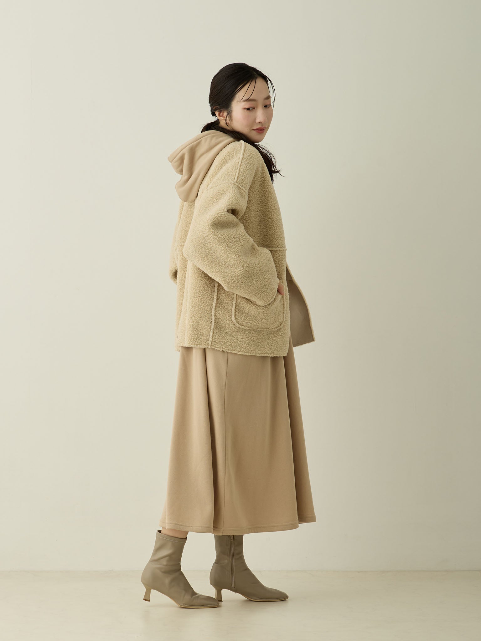 軽量裏起毛パーカーワンピース Beige – honono for mom&baby