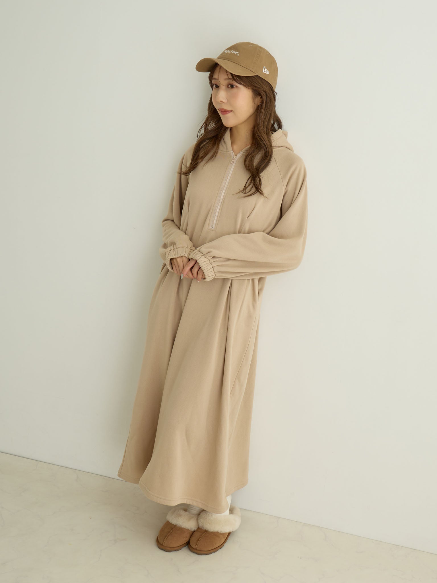軽量裏起毛パーカーワンピース Beige – honono for mom&baby