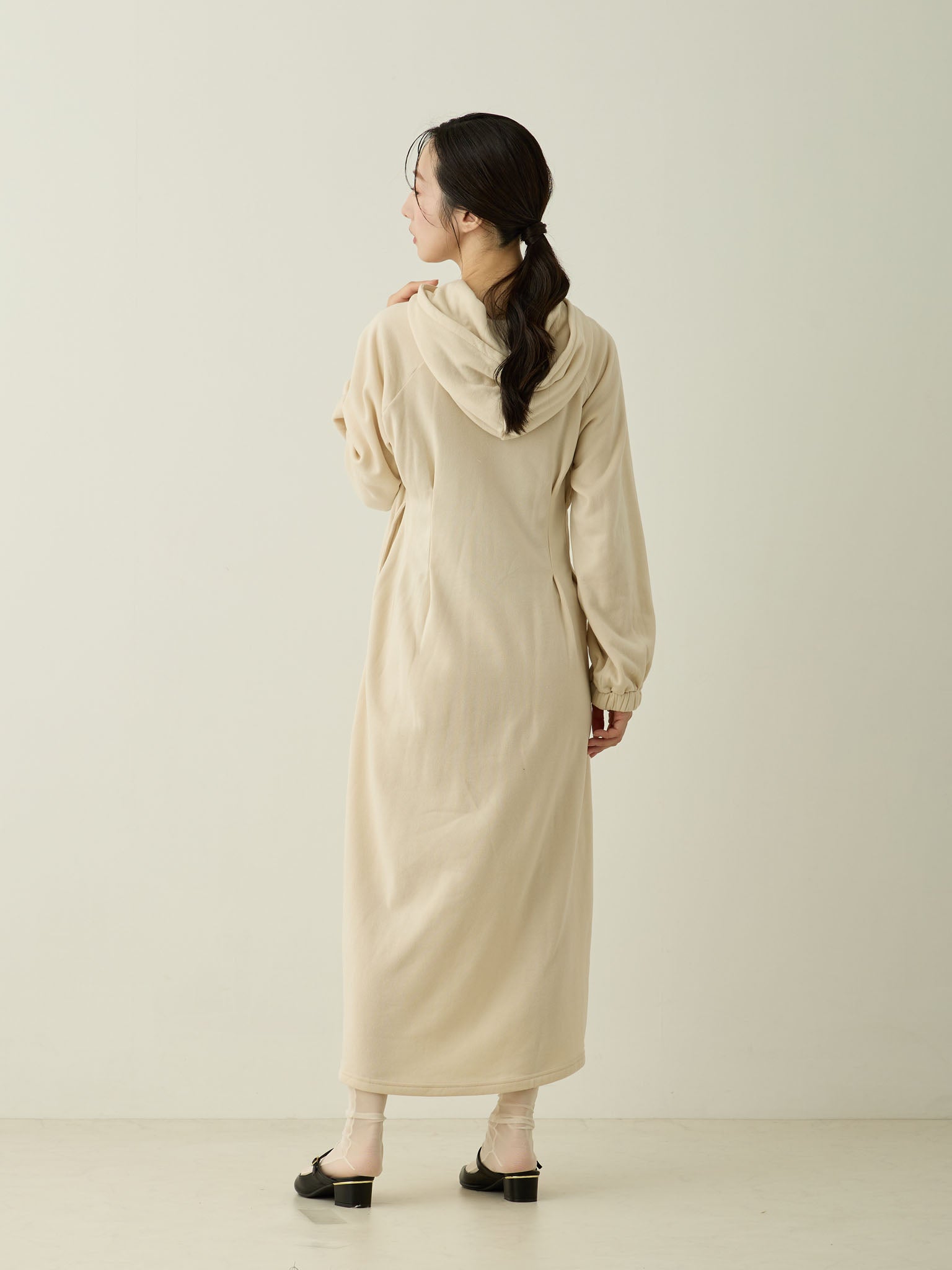 美品　viviano フーディ　パーカー　ワンピース 軽量裏起毛パーカーワンピース Ivory – honono for mom&baby