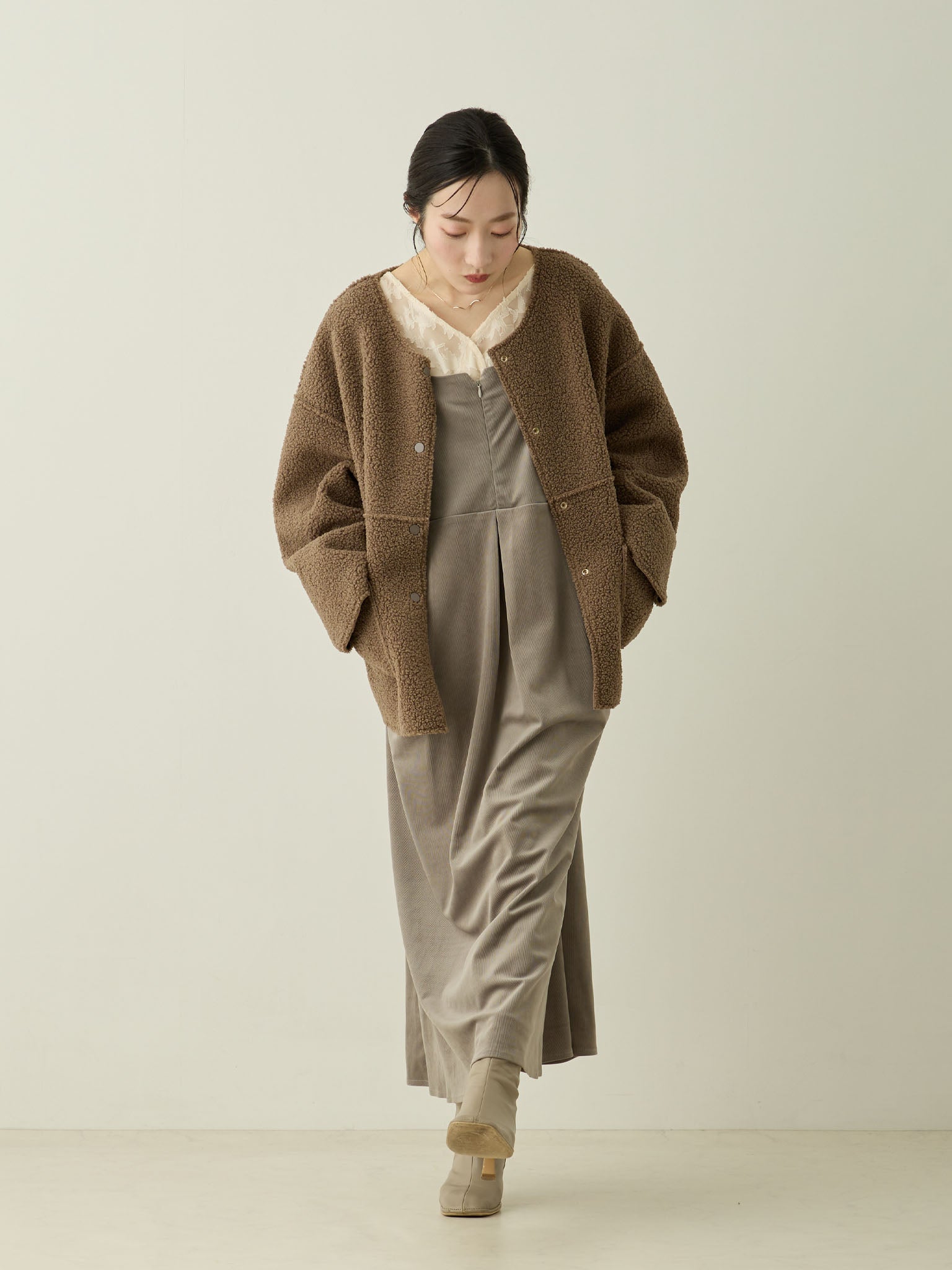ジャガード2WAYブラウス【WHITE】 – ELLIE
