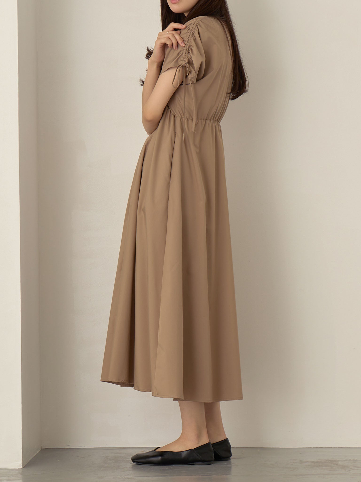 シャーリングスリーブワンピース Brown – honono for mom&baby