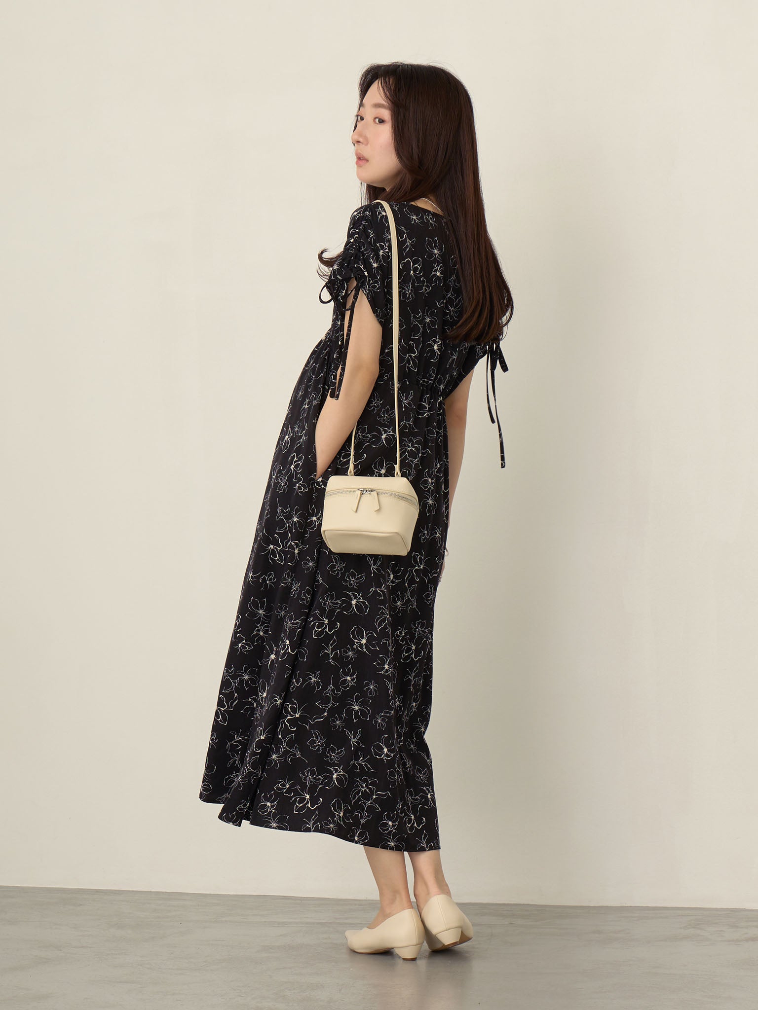 シャーリングスリーブワンピース Flower – honono for mom&baby
