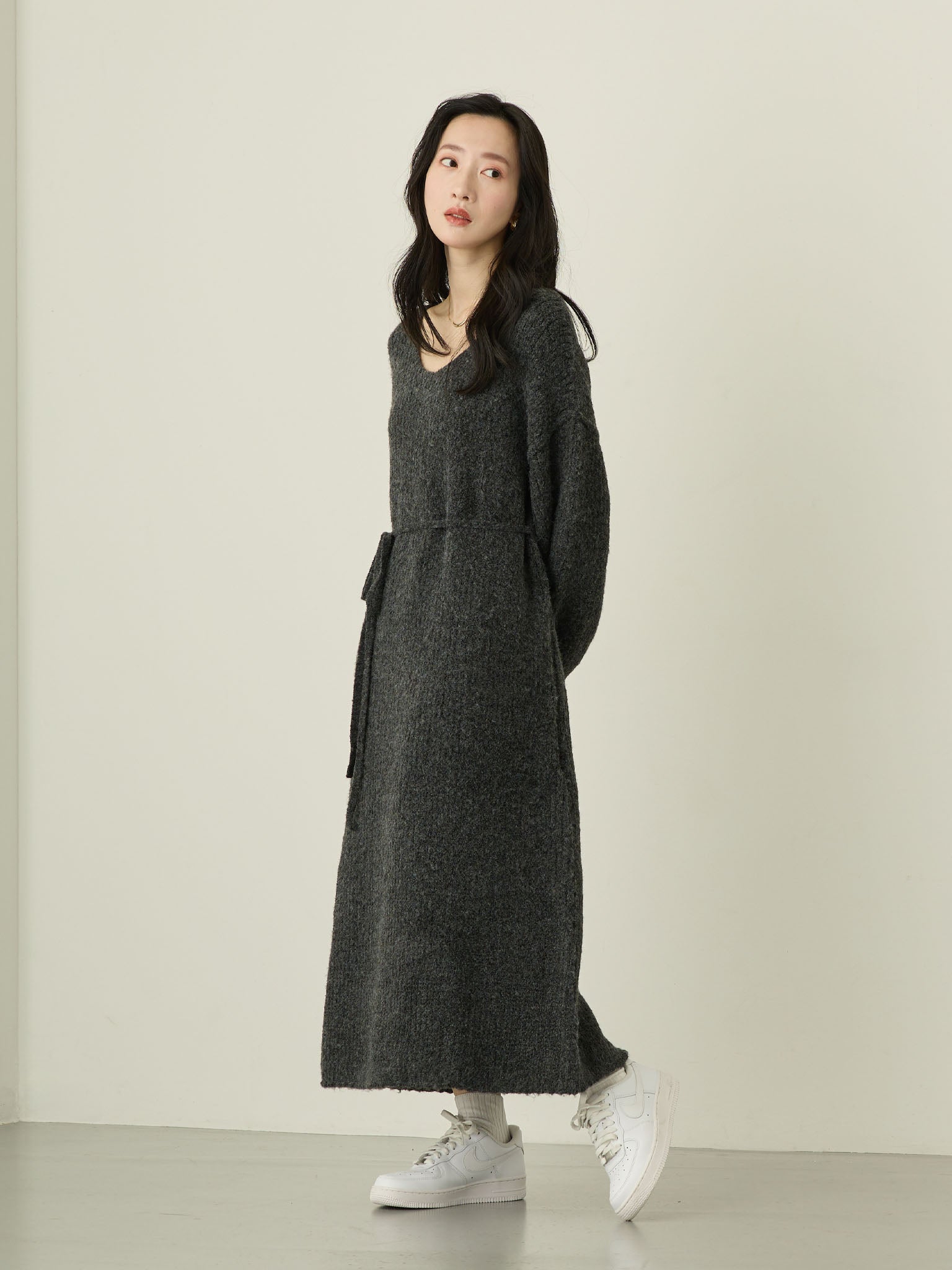 完売品/Wedgehog Mock Knit - Charcoal XL Vネックニットワンピース Charcoal – honono for mom&baby
