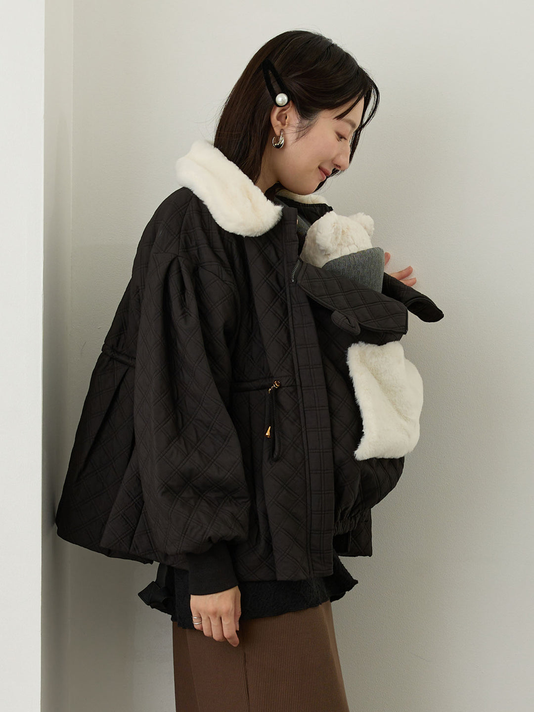 ダッカー付き衿ファーアウター Black