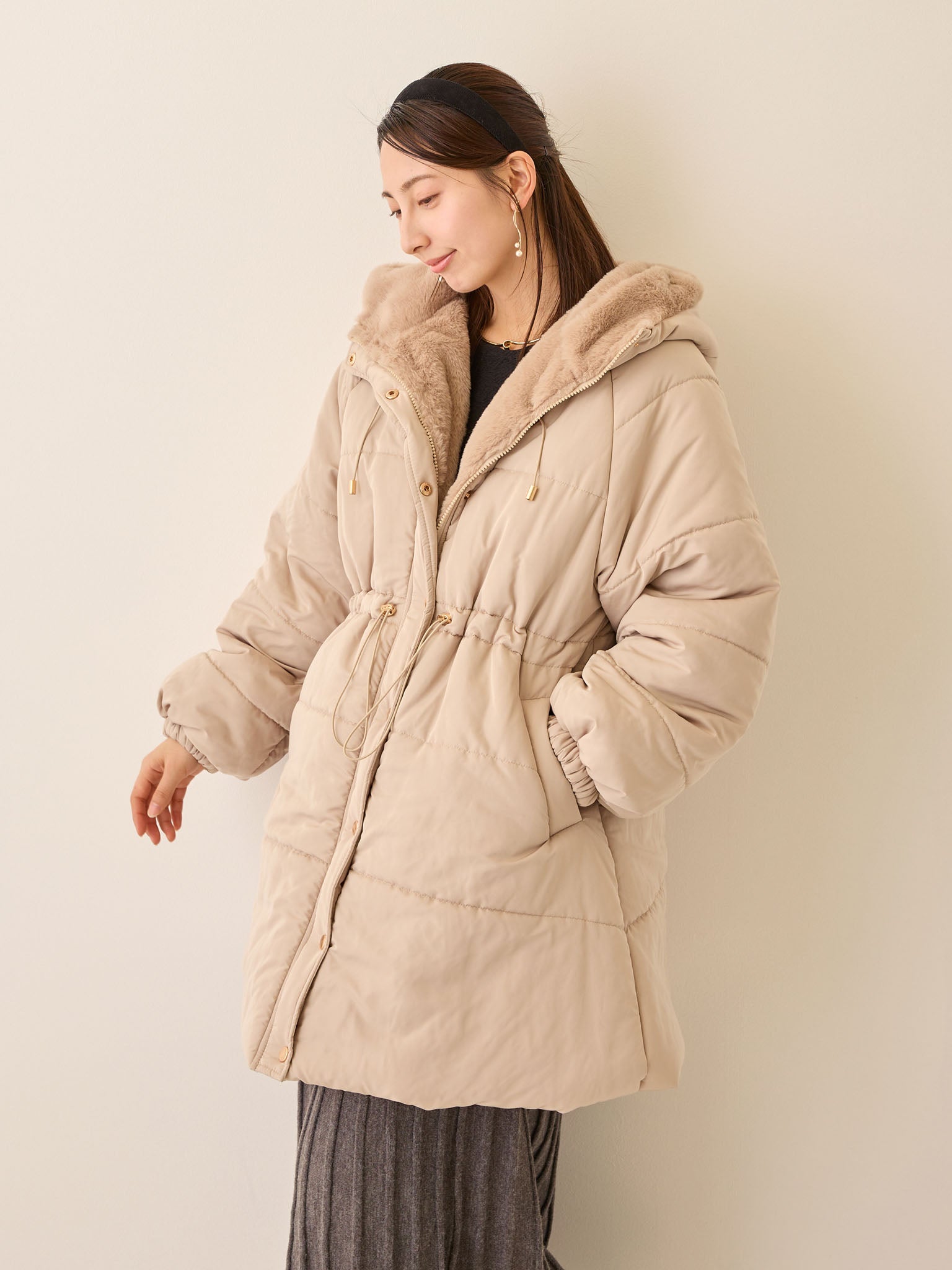 ダッカー付き中綿アウター Greige