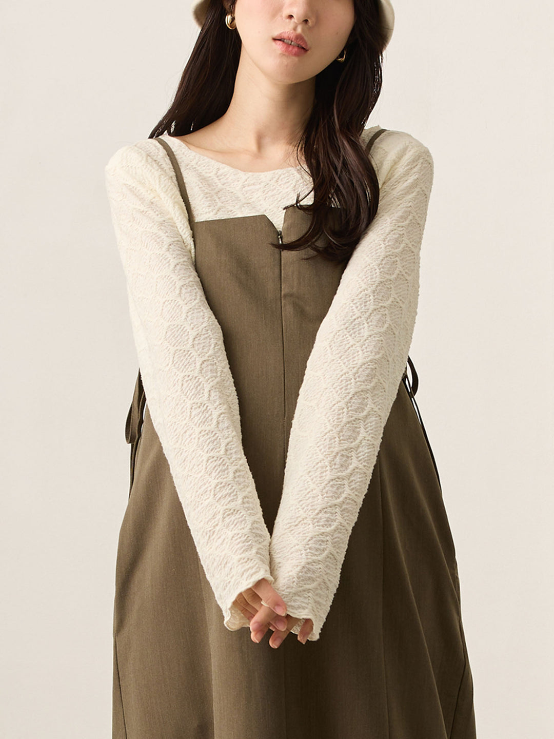 Mellow Design 象牙白上衣