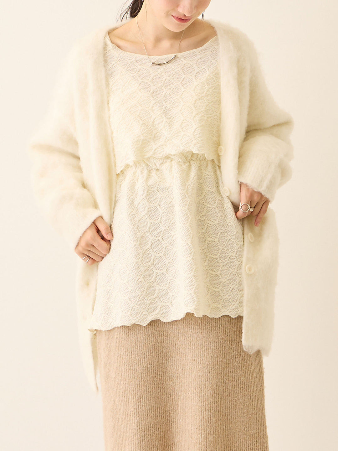 Mellow Design 象牙白上衣