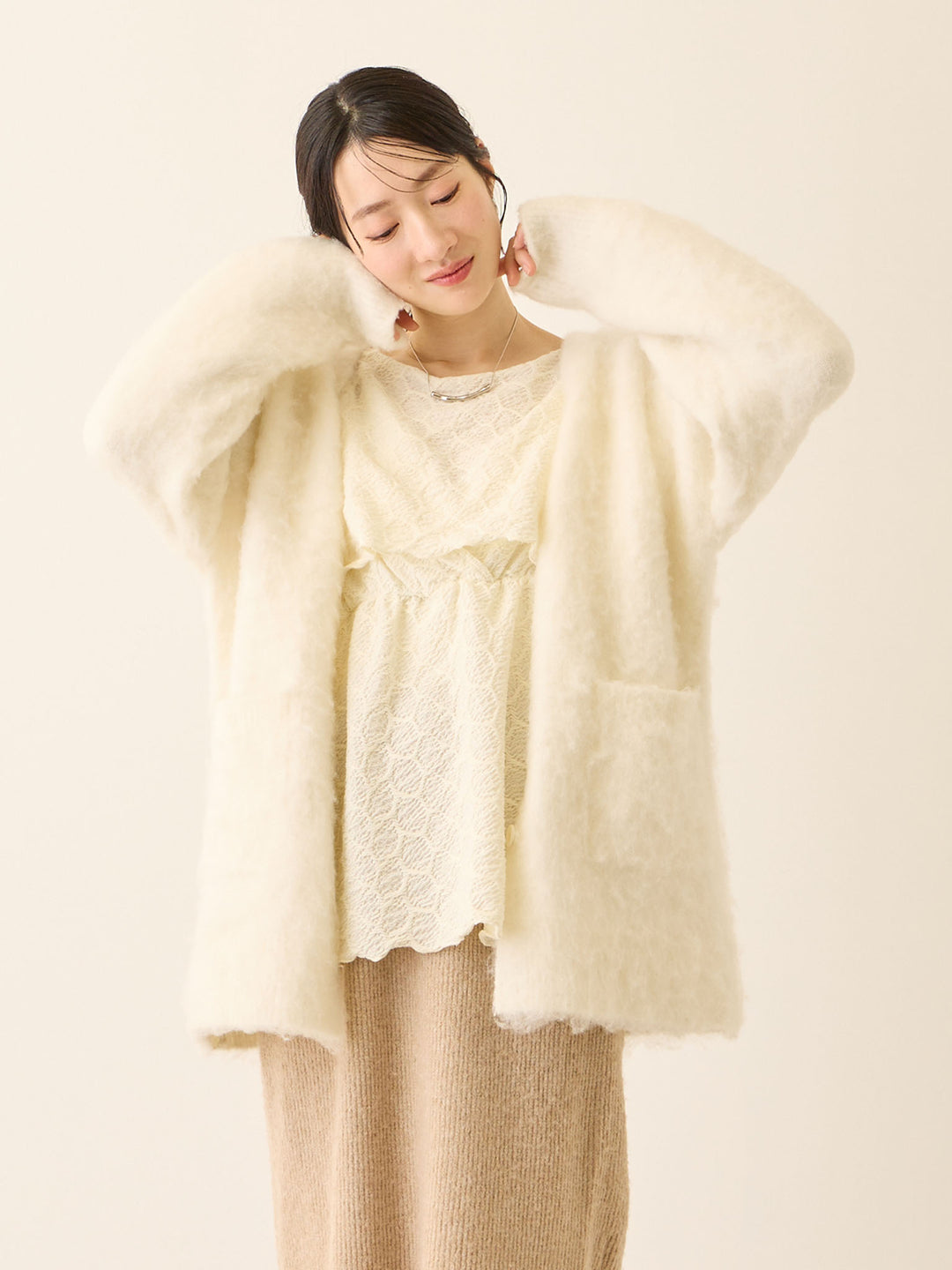 ふわシャギーカーディガン Ecru