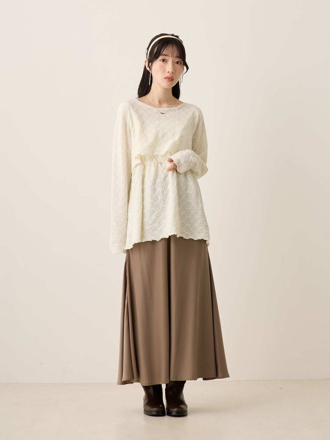 Mellow Design 象牙白上衣