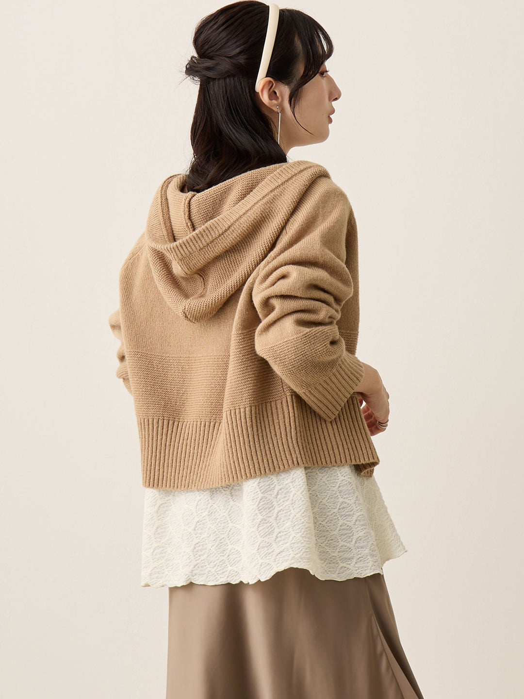 Mellow Design 象牙白上衣