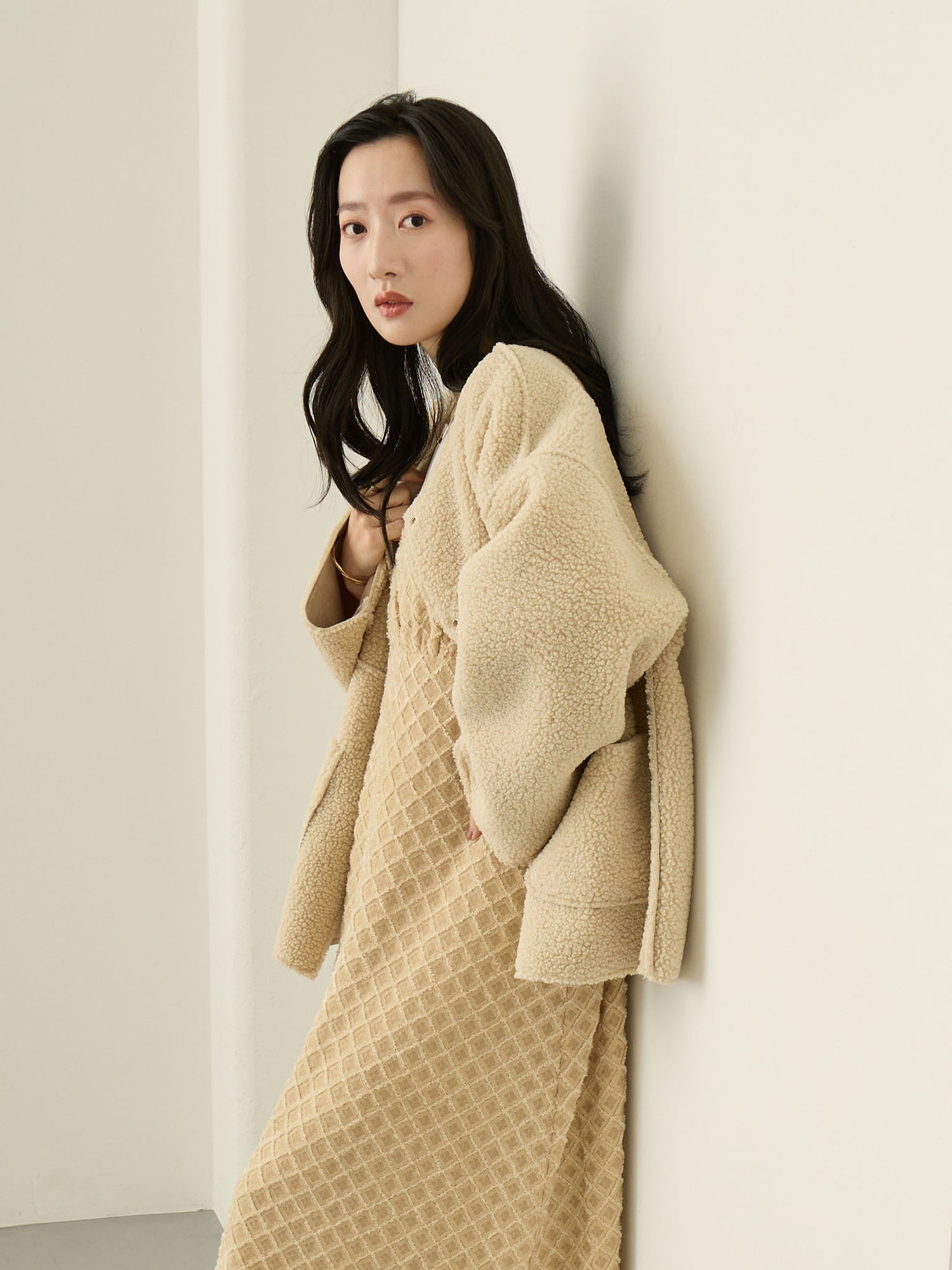 リバーシブルボアダッカー付きジャケット Beige