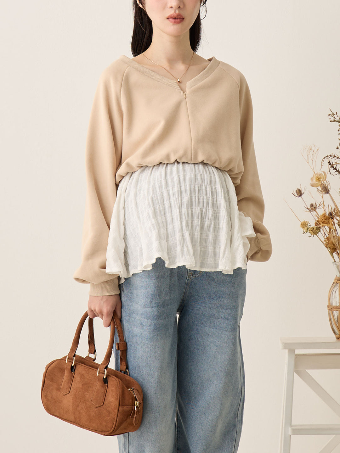 米色多层运动衫