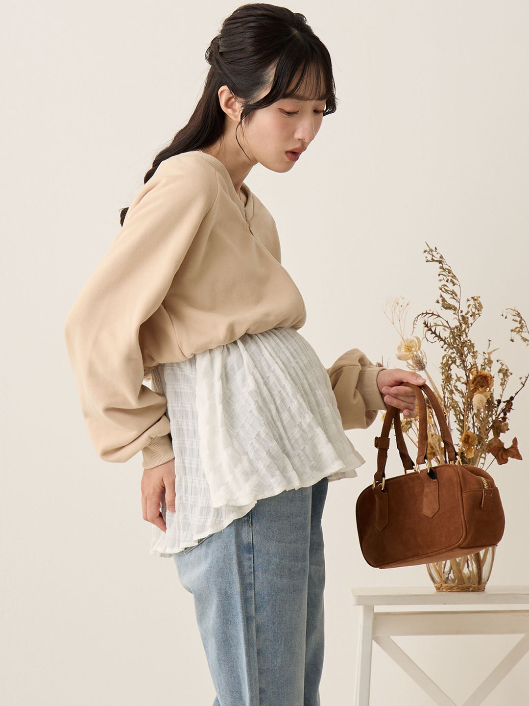 米色多层运动衫