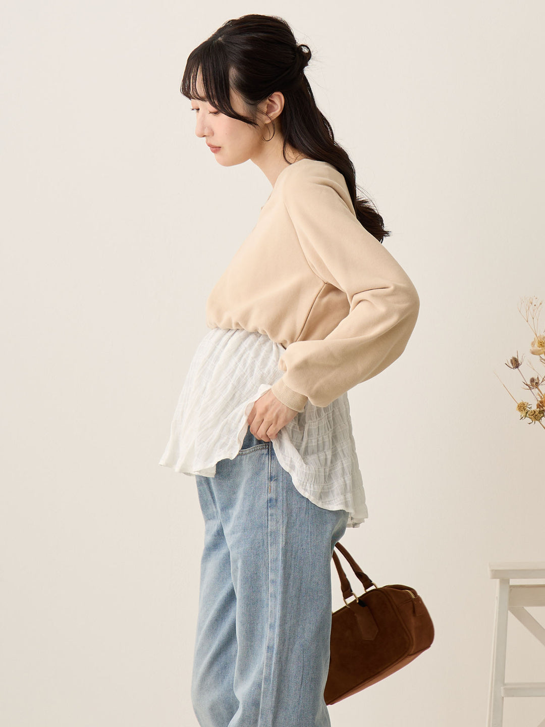 米色多层运动衫