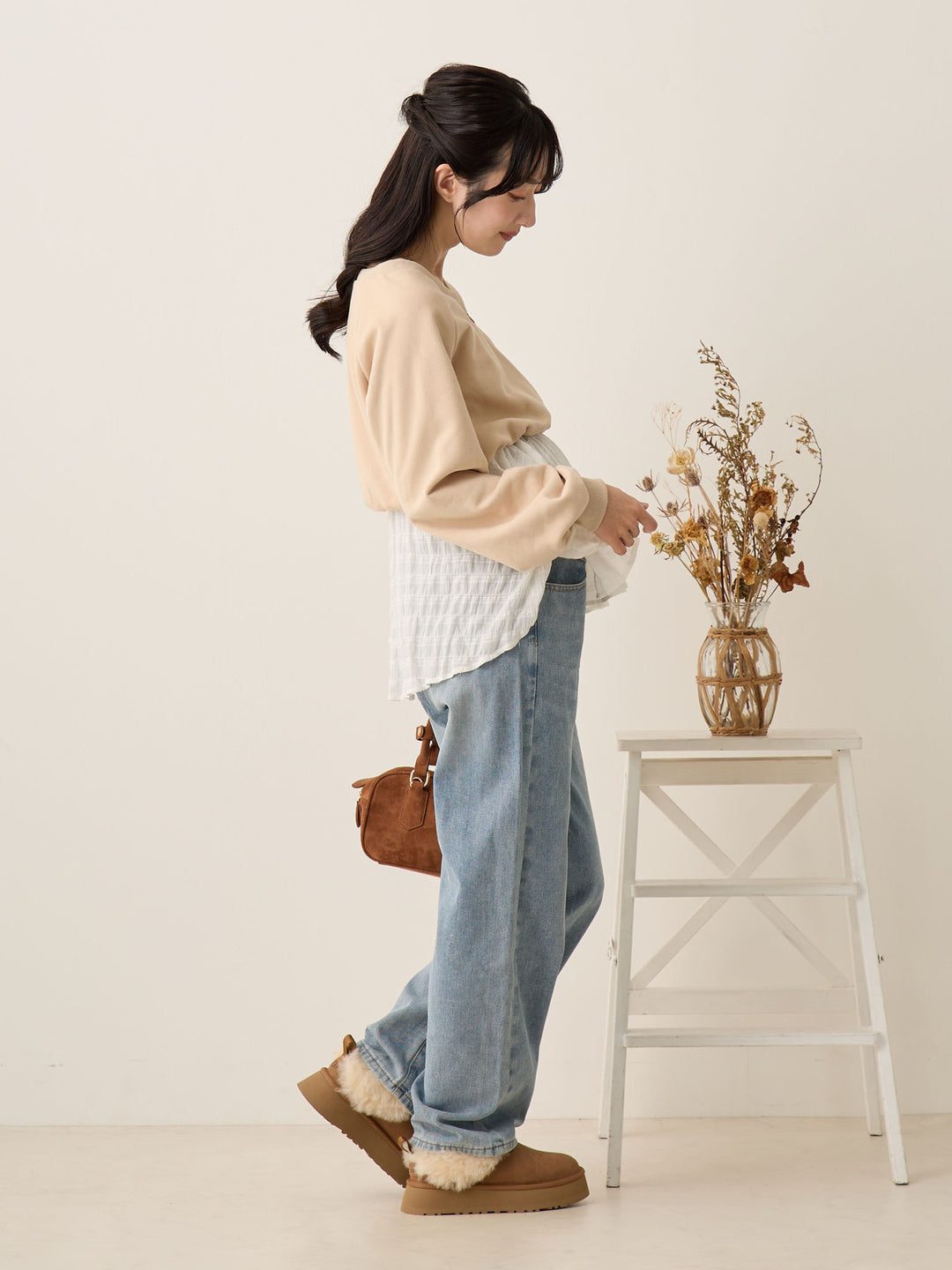 米色多层运动衫