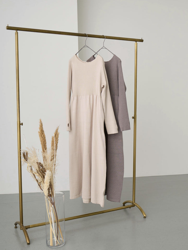 罗纹针织喇叭裙 灰色