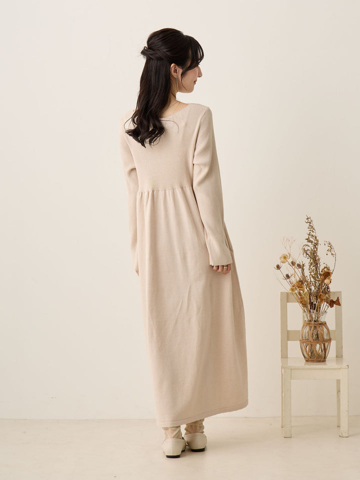 罗纹针织喇叭裙，米色