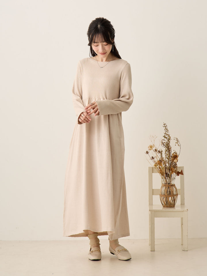 罗纹针织喇叭裙，米色