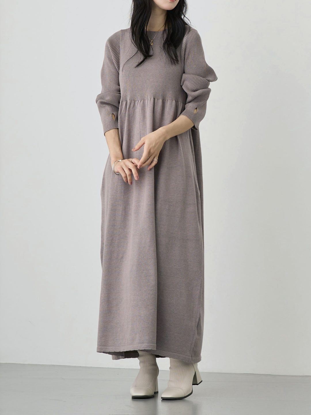 罗纹针织喇叭裙 灰色