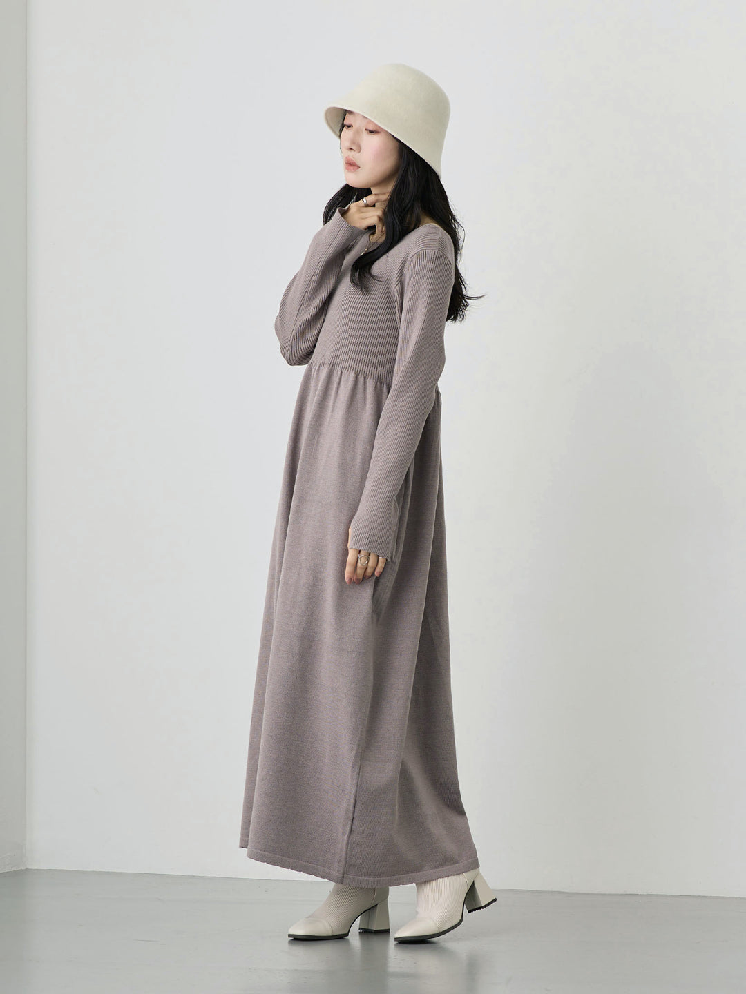 罗纹针织喇叭裙 灰色