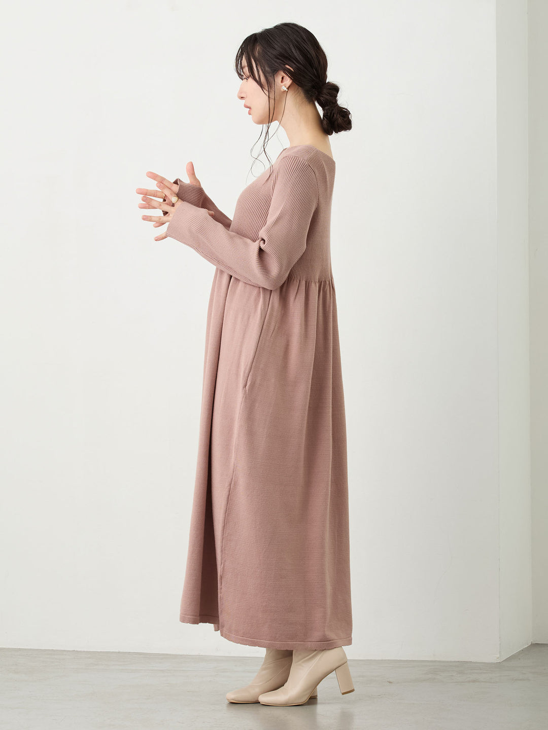 リブニットフレアワンピース Pink beige